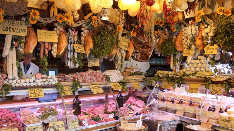 vitrine-ST JEAN CAP FERRAT-min_norcia_butchery_cold_cuts-342231